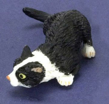 Dollhouse Miniature Sniffing Cat, Black & White